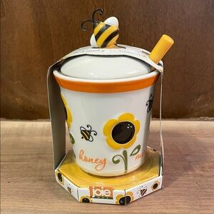Joie Honey Pot with Bee Design - Yellow and White